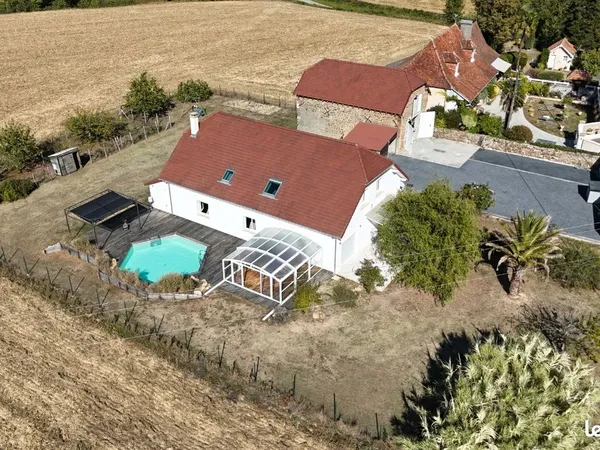 Propriété : Maison récente + Grange (2011) - Aucun travaux à prévoir - 4 chambres (205 m² hab. + 40,