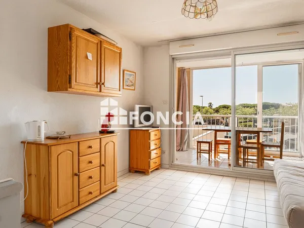 Cap d'Agde - Quartier Richelieu | Appartement T2 cabine avec loggia, piscine et parking