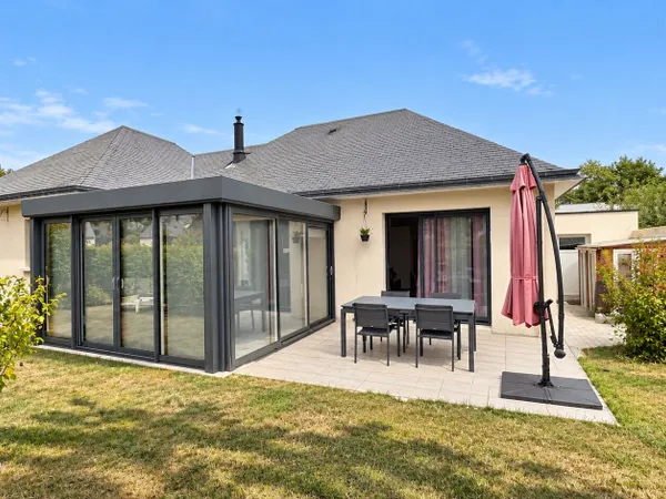 A vendre - ERDEVEN Bourg - Contemporaine de plain-pied