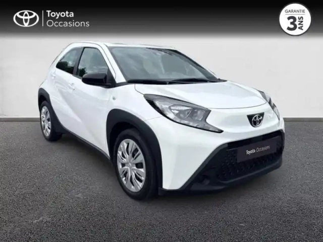 Toyota Aygo X 1.0 vvt-i 72ch dynamic my23 — photo 2