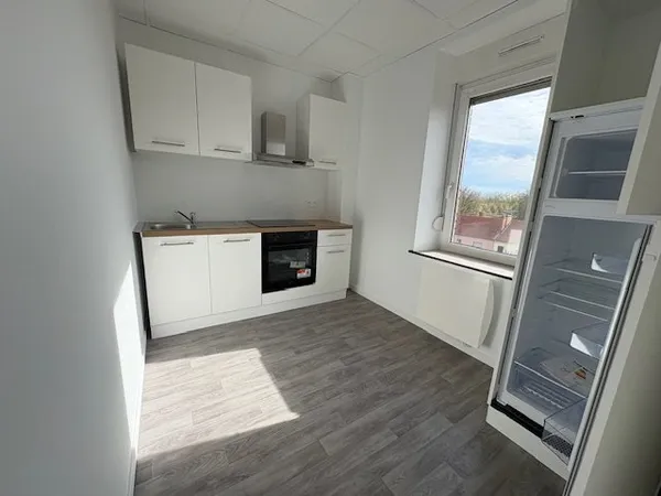 Bel appartement F3 au 2éme étage au calme