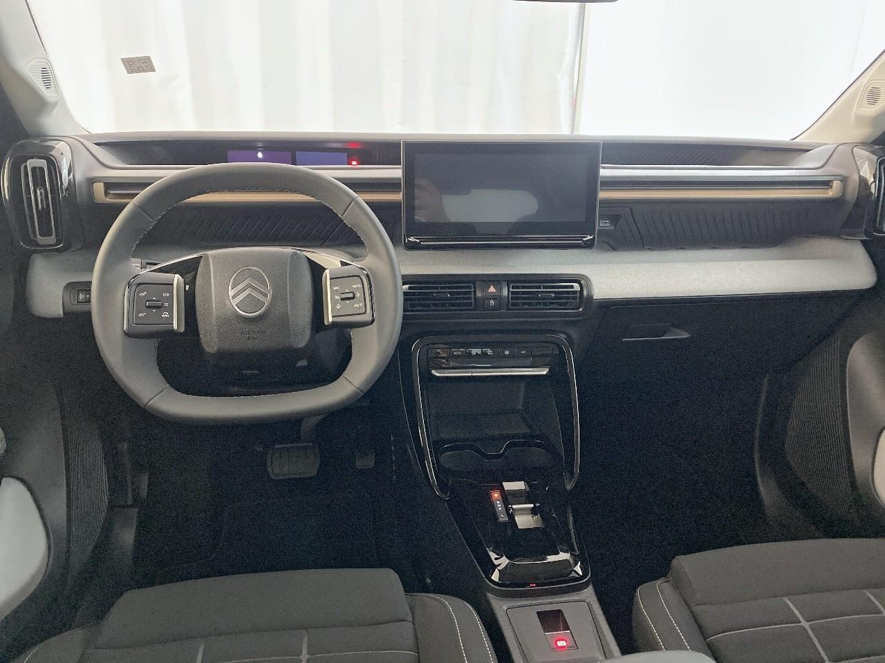 Citroën C3 Aircross hybride 145 ch aut plus — photo 8