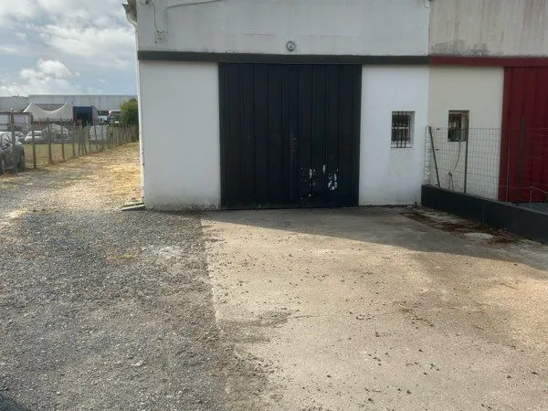 Local commercial Royan 2