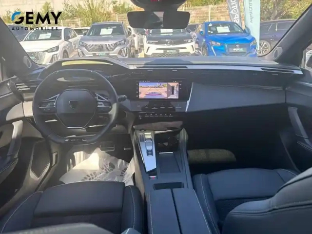 Peugeot 308 electrique 55 kwh 156ch — photo 8