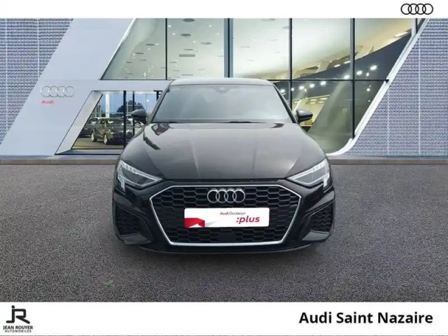 Audi A3 sportback 40 tfsie 204 s tronic 6 — photo 9