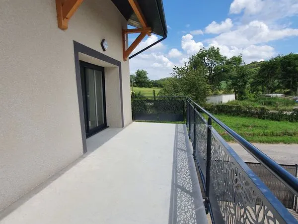 Tramolé appt 87 m2 en duplex 3 chambres + balcon