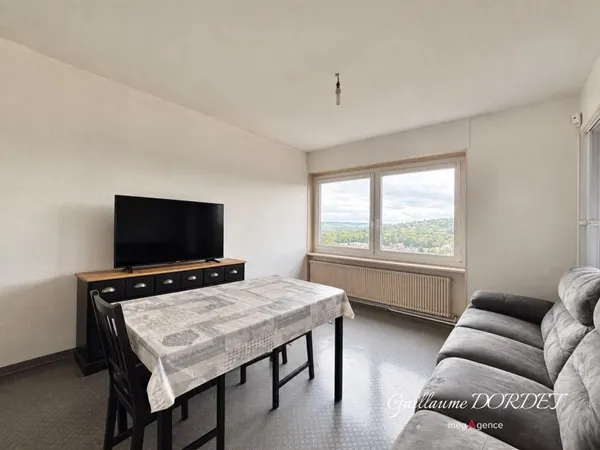 Appartement T2 lumineux - Belle vue - Commerces