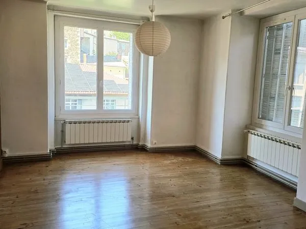 Lumineux appartement type 3 de 76 m² avec 2 chambres et cave