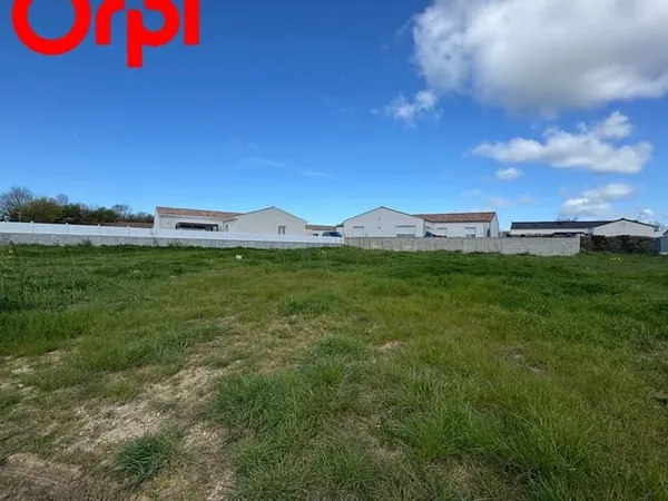 Terrain 670 m²