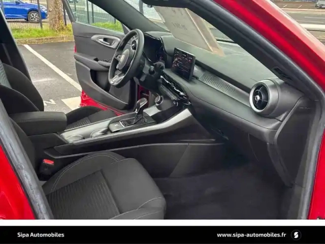 Alfa Romeo Tonale 1.5 hybrid 130 ch tct7 — photo 113