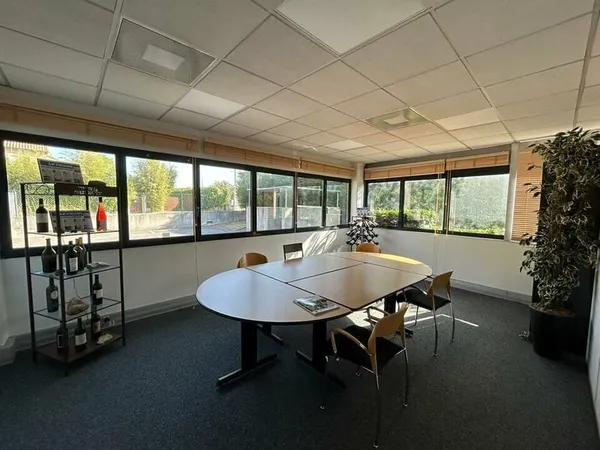 BUREAUX à LOUER
