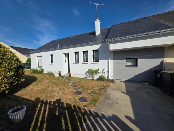 Maison rénovée de 4 chambres avec jardin
