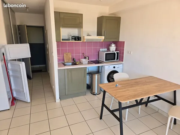 Studio à louer à la Bretagne