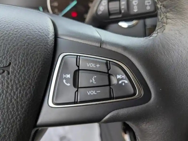 Ford Ecosport 1.0 ecoboost 125ch active 6cv — photo 9