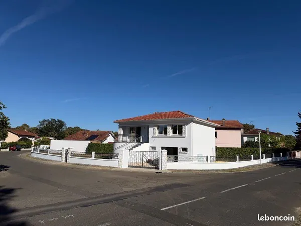 Maison rénovée en 2026 à Saint Pierre du Mont