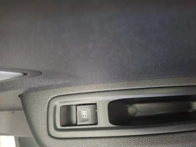 Dacia Sandero tce 90 cvt gsr2 — photo 13