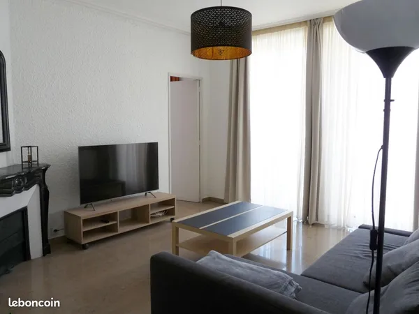 Colocation spacieuse 510 euros toutes charges comprises , proche centre et gare
