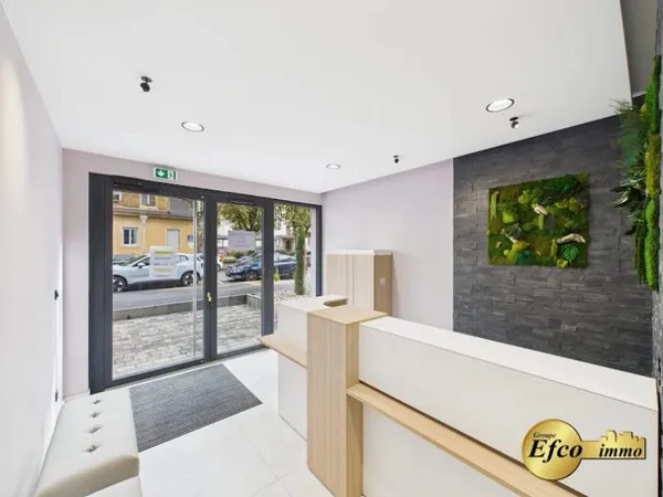 Local professionnel 100 m²