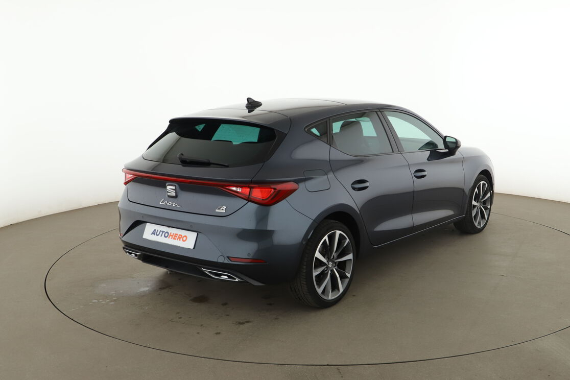 Seat Leon 1.4 TSI e-HYBRID FR DSG6 — photo 5