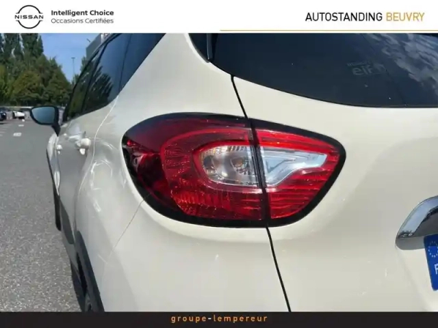 Renault Captur 0.9 tce 90ch stop&amp;start energy zen euro6 114g 2016 — photo 7