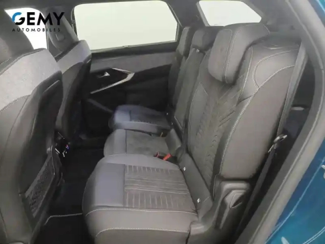 Peugeot 5008 hybrid 145 ch e-dcs6 — photo 10