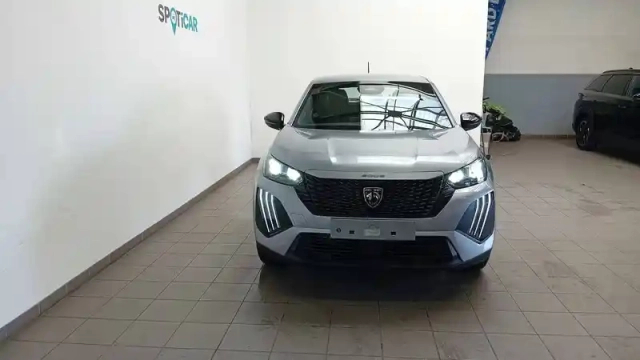 Peugeot 2008 hybrid 110 e-dcs6 — photo 46