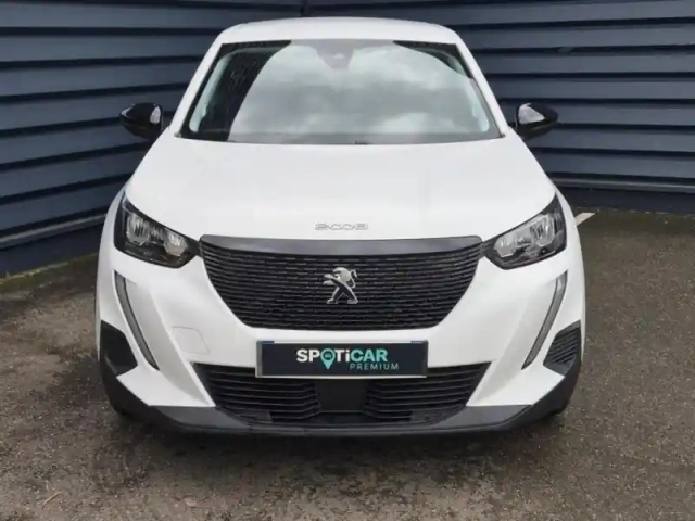 Peugeot 2008 1.2 puretech 100ch s&amp;s active pack — photo 2