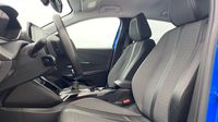 Peugeot 208 Allure PureTech 100 S S BVM6 — photo 9