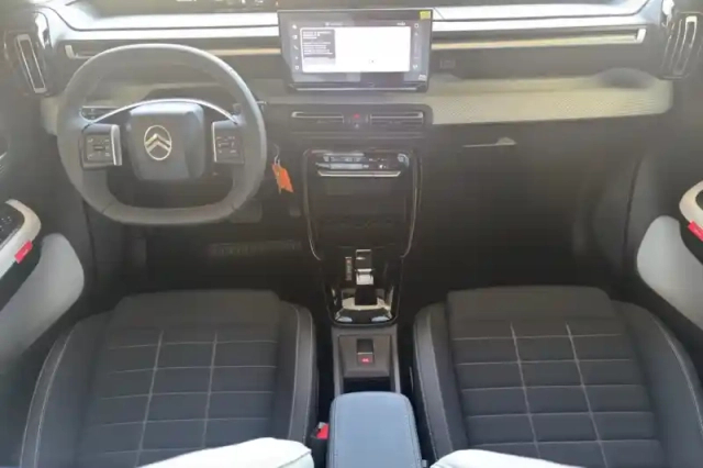 Citroën C3 hybride 110 ch e-dcs6 — photo 12