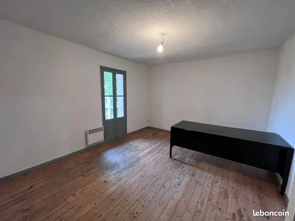 Perpignan Zone Franche, Bureau 15m² + terrasse 15m²