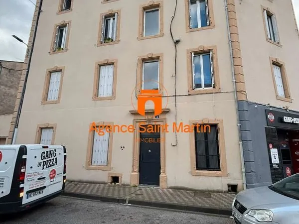 Immeuble de rapport 28 pièces 300 m²