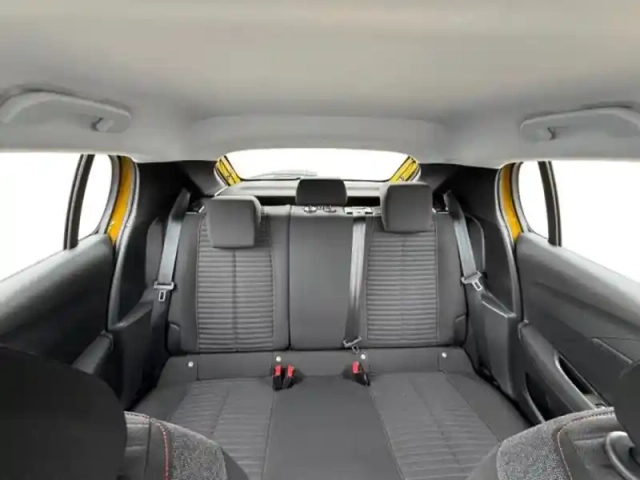 Peugeot 208 e- 136ch like — photo 12