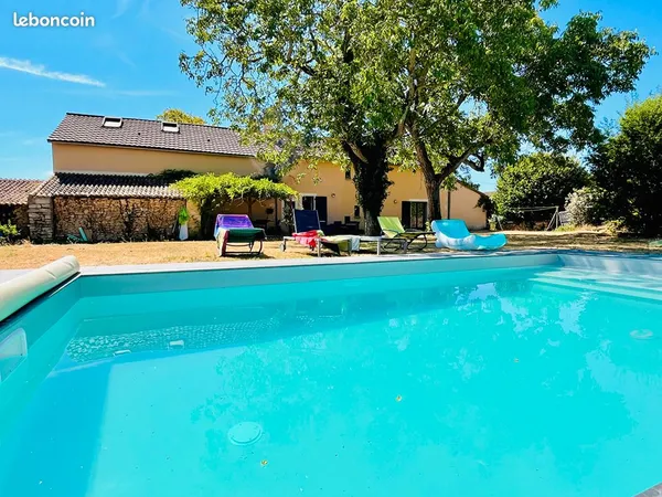 Maison 8 pièces 197 m²