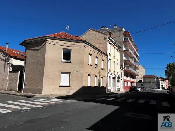Roanne, 2 Rue Claude Bernard