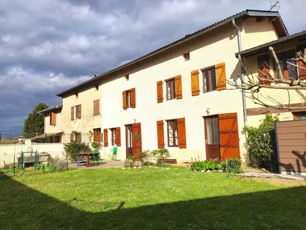 Vends maison très calme