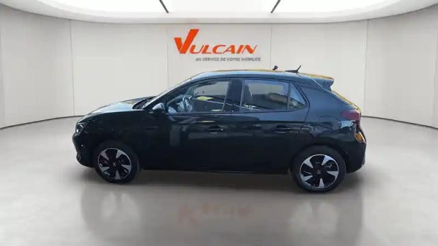 Opel Corsa electrique 136 ch &amp; batterie 50 kwh — photo 2