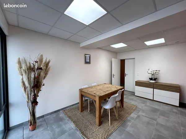 Local 84 m² NEVERS