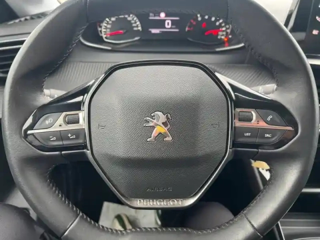 Peugeot 208 puretech 100 s&amp;s bvm6 — photo 43