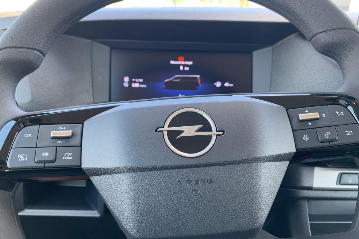 Opel VIVARO CABINE APPROFONDIE — photo 15