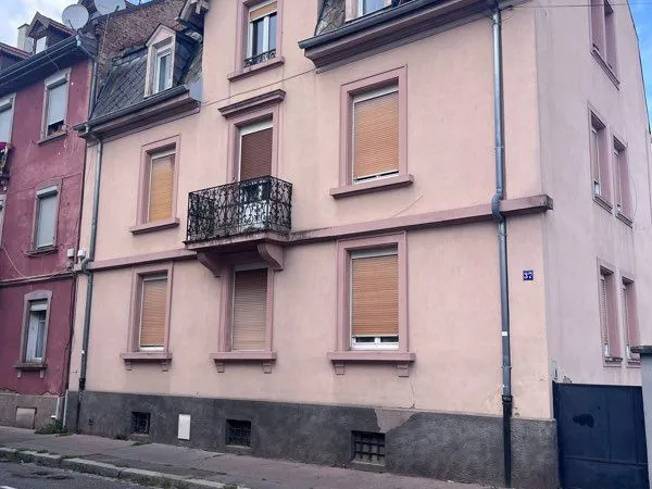Immeuble 12 pièces 230 m²