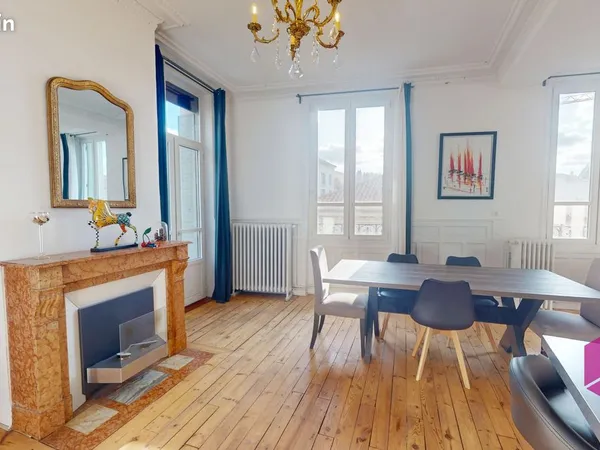Appartement 3 pièces 98 m²