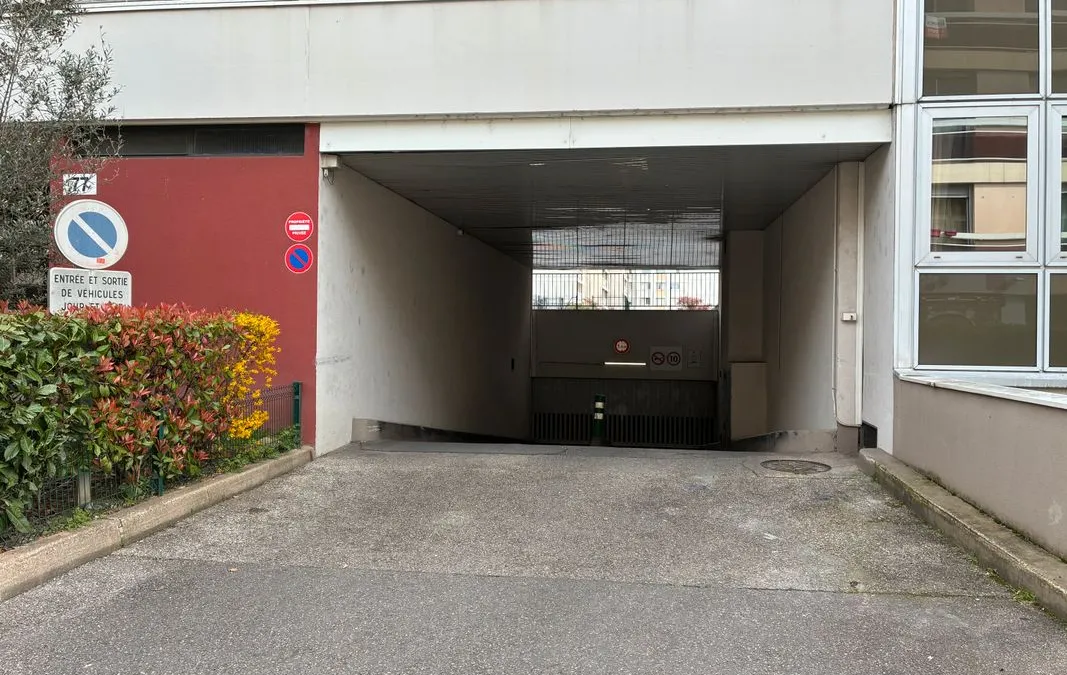 Photo 3