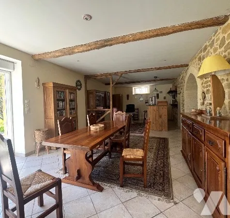 Maison 6 pièces 265 m²