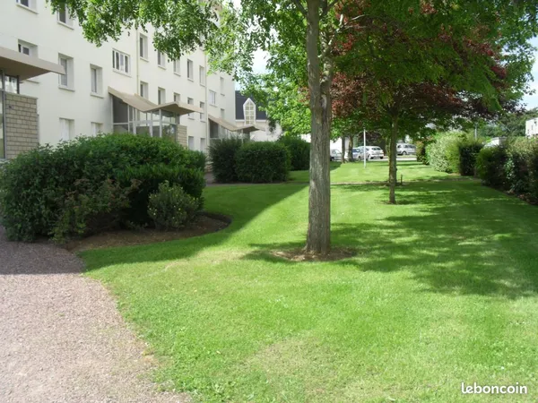 Appartement 1 pièce 9m2 Face campus 1