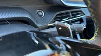 Peugeot 208 1.2 PureTech 130ch S&S GT EAT8 — photo 24