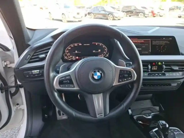 Bmw Serie 1 m135i xdrive 306 ch bva8 — photo 6