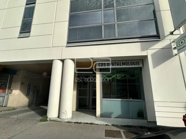 Bureaux 49 m²