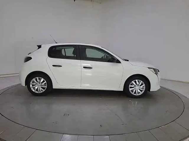 Peugeot 208 bluehdi 100 s&amp;s bvm6