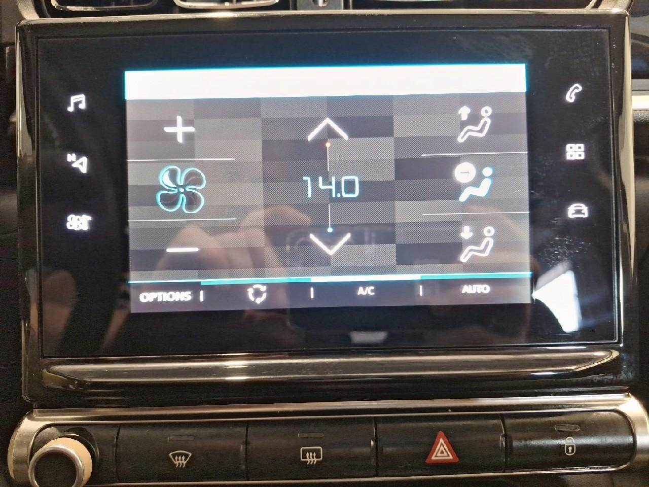 Citroën C3 bluehdi 100 s&s bvm6 shine business — photo 24