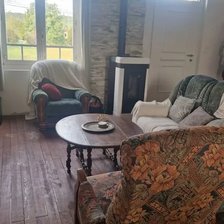 1 chambre disponible en colocation exclusivement féminine